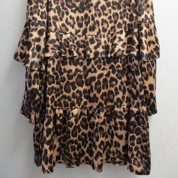 Haute Rogue Leo Ruffle Leopard Print Long Sleeve Dress Size Small - Picture 6 of 9
